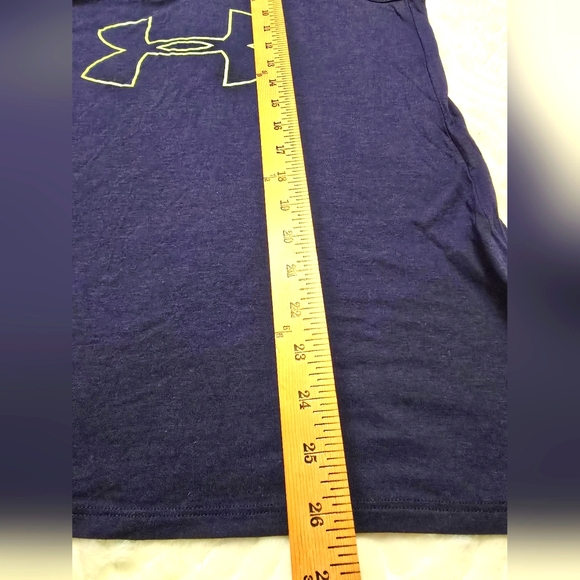 UNDER ARMOUR Racerback Work Out Tank Top. Navy Blue. Size M - Picture 4 of 6